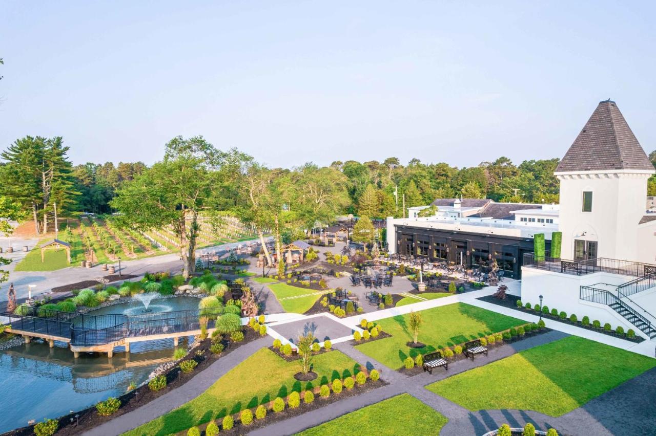 Chateau Renault Egg Harbor City Exterior photo